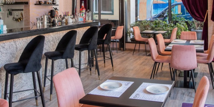 13€ από 20€ Cocktails για 2 Άτομα με Ελεύθερη Επιλογή, στο Symposio Resto Bar στο Σύνταγμα.