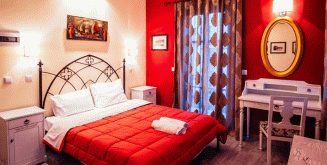 110€ για ένα 3ήμερο (2 διανυκτερεύσεις) 2 ατόμων σ' ένα από τα νεοκλασικά κτίρια του PENSION ACRONAFPLIA στα βενετσιάνικα σοκάκια του Ναυπλίου!